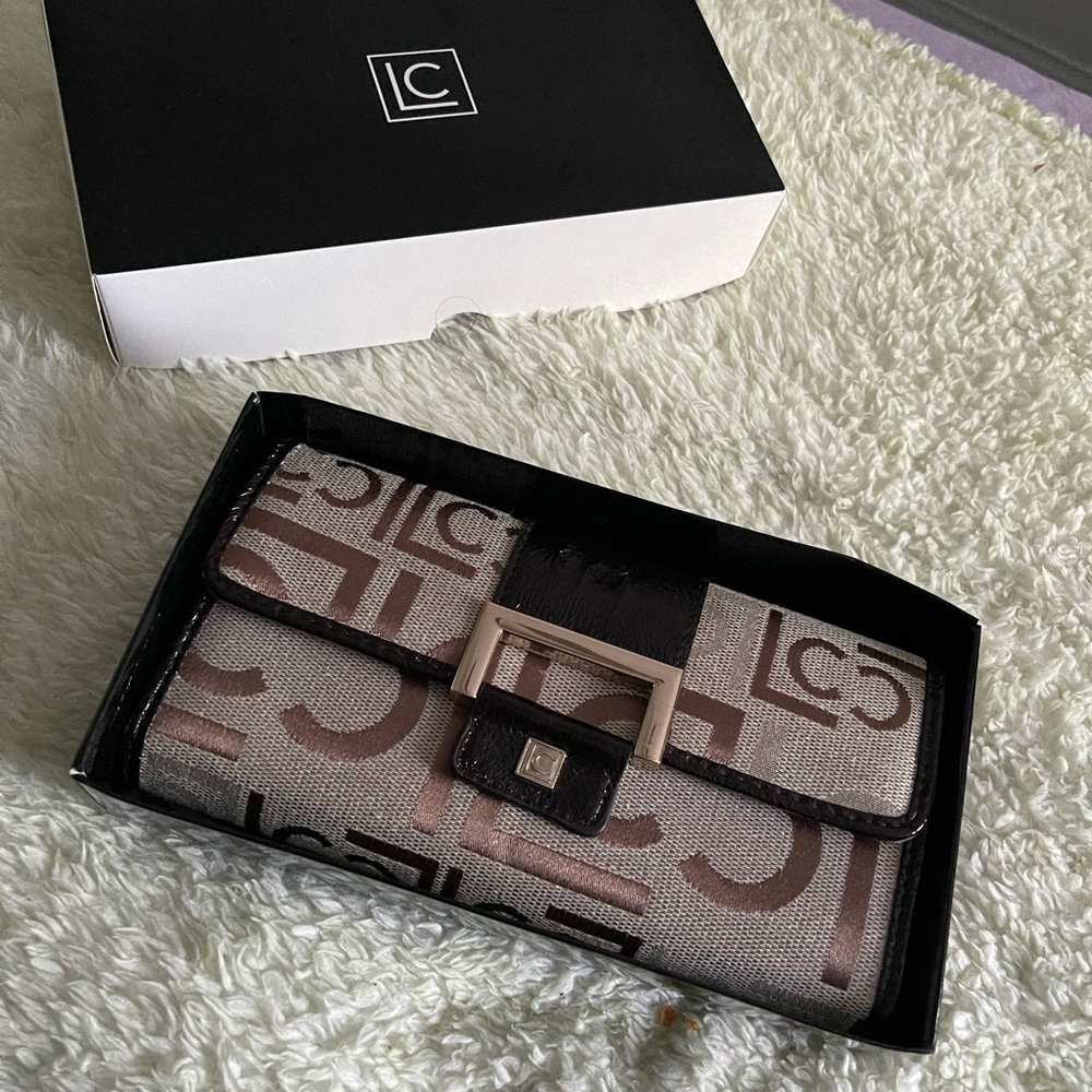 New Liz Claibourne Wallet